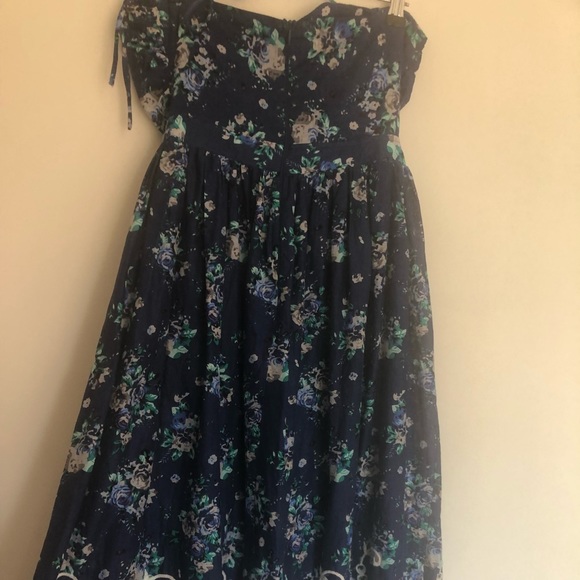 Here Comes The Sun navy floral maxi dress size 10 - Picture 9 of 13
